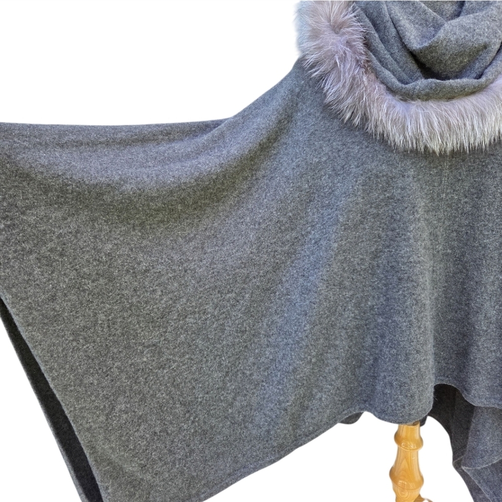 Sofia Cashmere Hooded Cowl Neck Poncho Size-One Size - Picture 9 of 16